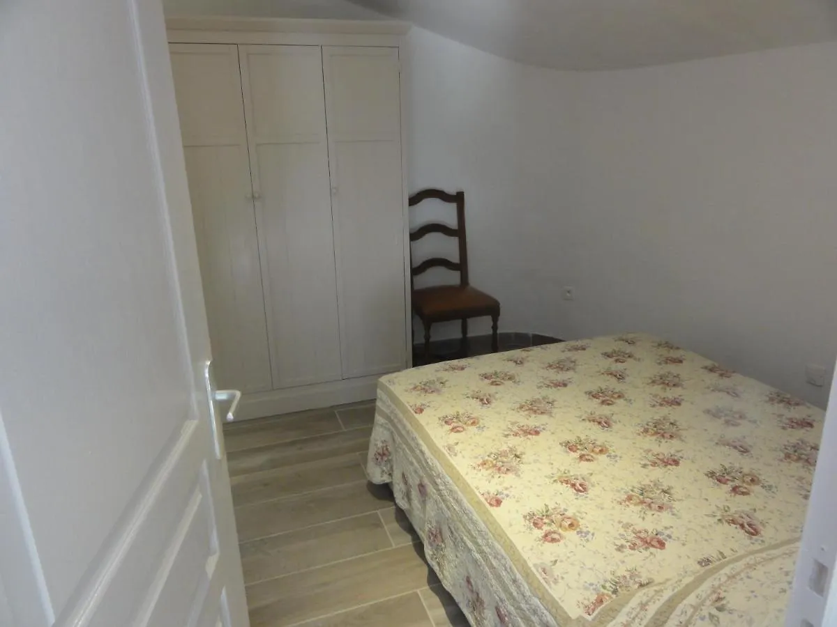 Homestay Gite Le Bagnol Un Coin De Paradis Maubec